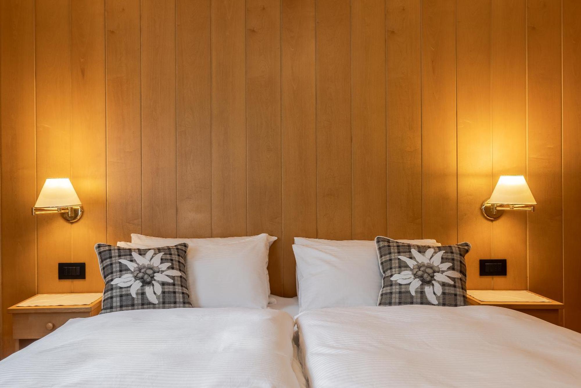 Villa Resi B&B Корвара-ин-Бадия Экстерьер фото